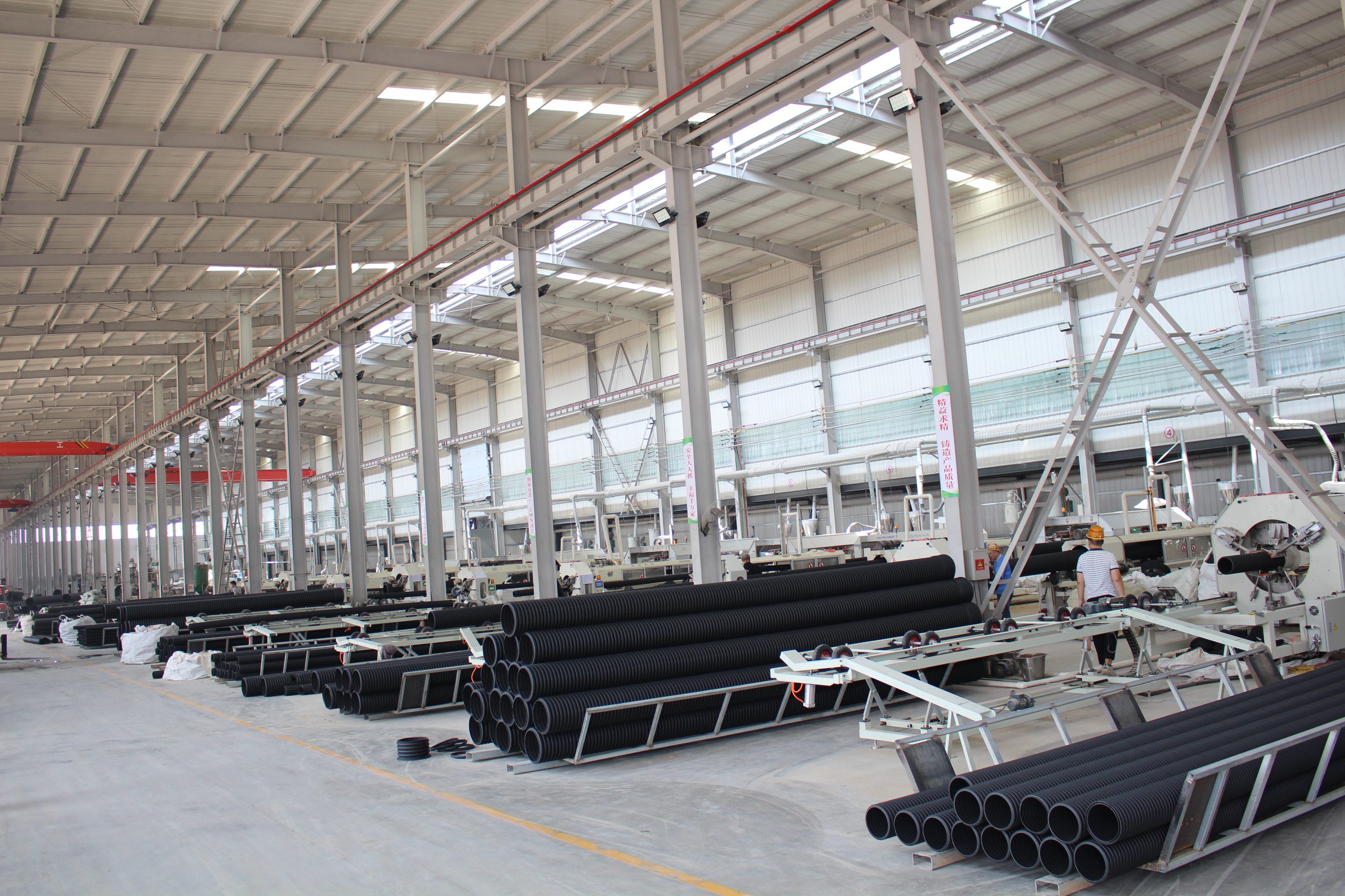 SL300 Line Powers East African National Highway Storm Water Project