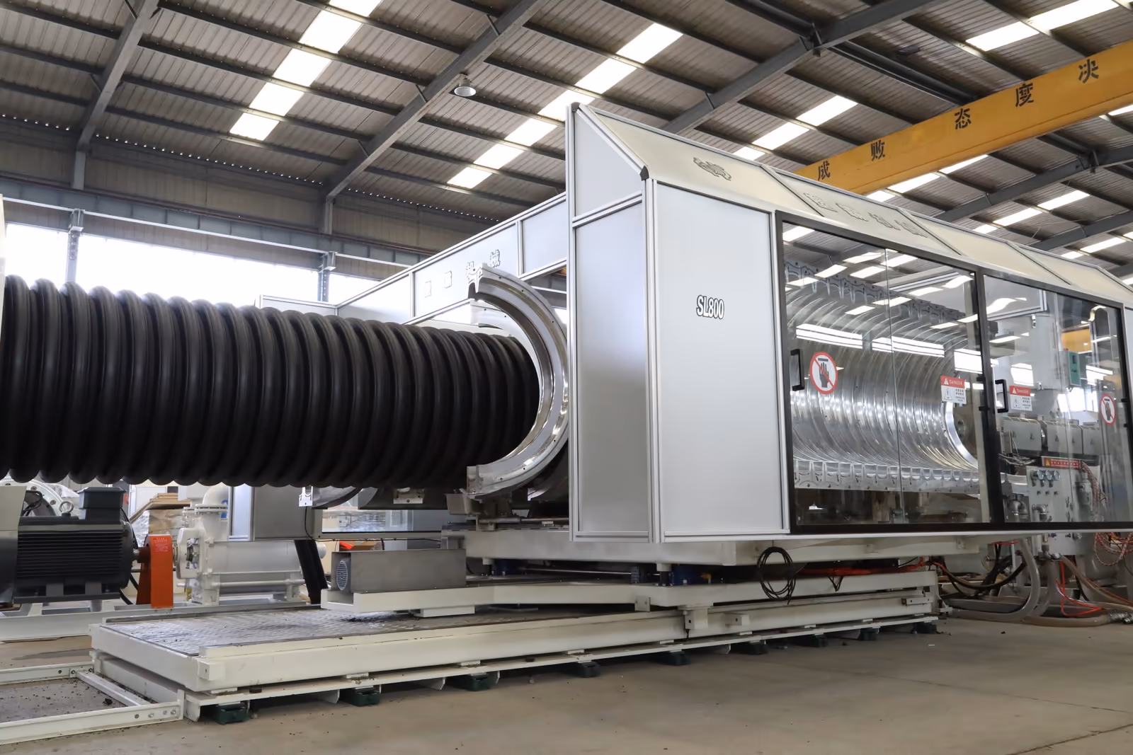 Corrugator - The innovative corrugator of Suba machinery corrugated pipe extrusion line adopts a horizontal water cooling structure - 5