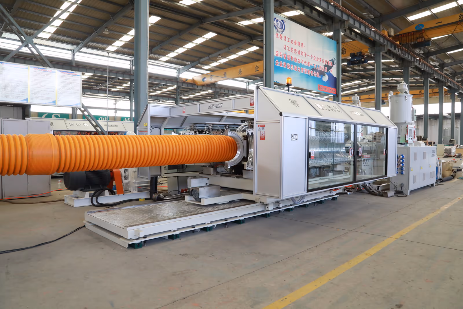 Corrugator - The innovative corrugator of Suba machinery corrugated pipe extrusion line adopts a horizontal water cooling structure - 4